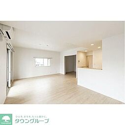 都営三田線 高島平駅 徒歩10分の賃貸マンション 5階3LDKのリビング/ダイニング