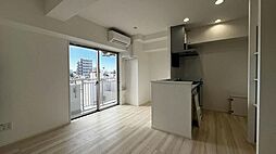 ルミーク根岸 2階1LDKのリビング/ダイニング