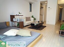 麹町二番町マンション 10階ワンルームのリビング/ダイニング