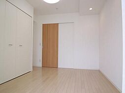 オリーブマンション荒川 8階1LDKのリビング/ダイニング