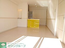 ロイヤルパークスシーサー南千住 6階2LDKのリビング/ダイニング