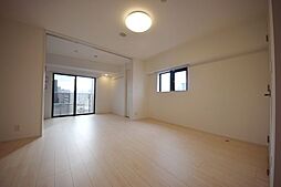 ルクレ上野 4階1LDKのリビング/ダイニング