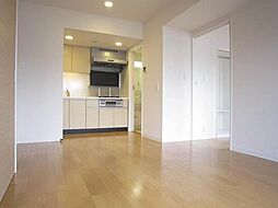 パークアクシス仲御徒町 12階2LDKのリビング/ダイニング