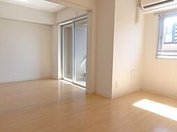 メゾン・ド・ソレイユ 4階1LDKのリビング/ダイニング