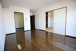 JR総武線 津田沼駅 徒歩3分の賃貸マンション 2階3LDKのリビング/ダイニング