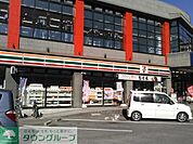 セブンイレブン千葉幸町店 徒歩5分。コンビニ 380m