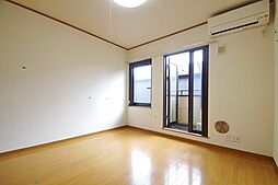 リバーサイドレー 1階1Kのリビング/ダイニング