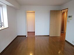 フルーリー府中 3階1Kのリビング/ダイニング