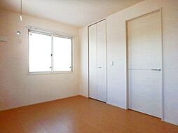 メゾンシェーヌ 1階1LDKのリビング/ダイニング