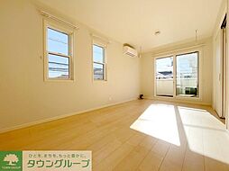 メイフェア祖師谷 201 2階1LDKのリビング/ダイニング