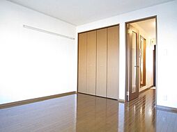 アヴェニュー 2階1Kのリビング/ダイニング