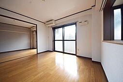 ロロピアーナ 102 1階2LDKのリビング/ダイニング