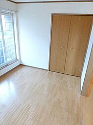 レフィナ−ド 102 1階2LDKのリビング/ダイニング