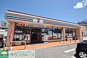セブンイレブン狛江水道道路店 徒歩11分。コンビニ 850m
