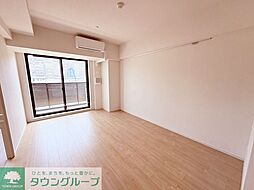 JR総武線 市川駅 徒歩6分の賃貸マンション 8階2LDKのリビング/ダイニング