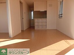 ウェルデンス幕張 303 3階1LDKのリビング/ダイニング