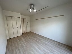 ア・レーズM 108 1階1Kのリビング/ダイニング