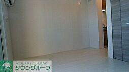 カサ・デ・トレス 302 3階1LDKのリビング/ダイニング