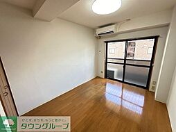 イーストベイ・船橋本町 503 5階1Kのリビング/ダイニング