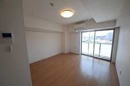 レオステーションフロント鬼越 203 2階1Kのリビング/ダイニング