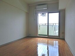 ルナ・シエモア 305 3階1Kのリビング/ダイニング