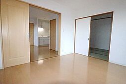 ＡｚａｌｅａＨｏｕｓｅ練馬 1001 10階2LDKのリビング/ダイニング