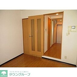 パルムドールハイム 302 3階1Kのリビング/ダイニング