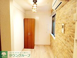 ＬＡＶＡ　ＴＯＷＥＲ（ラヴァタワー） 102 1階ワンルームのリビング/ダイニング