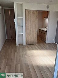 シュラインサイド 1階1Kのリビング/ダイニング