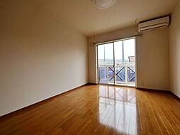 プレミールB 1階ワンルームのリビング/ダイニング