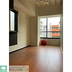 ＴＯＹＯ−ＩＣＨＩ　ＡＰＡＲＴＭＥＮＴ 5階ワンルームのリビング/ダイニング