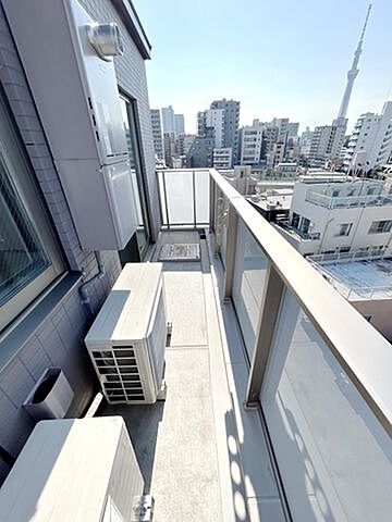 バルコニー