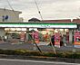 周辺：ファミリーマート亀有四丁目店 206m