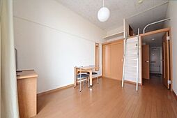 レオパレス小金井公園 102 1階1Kのリビング/ダイニング