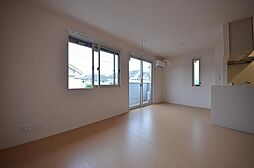 ソレアード B203 2階1LDKのリビング/ダイニング