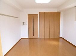 アザレ・ドール 501 5階1Kのリビング/ダイニング