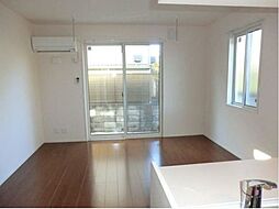 トリオン B 2LDKのリビング/ダイニング