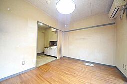 シャルムサシダ 106 1階ワンルームのリビング/ダイニング