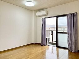 東武伊勢崎線 新田駅 徒歩8分の賃貸アパート 2階1Kのリビング/ダイニング