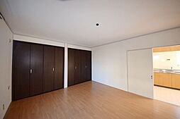 東武伊勢崎線 大袋駅 徒歩8分の賃貸アパート 1階2Kのリビング/ダイニング