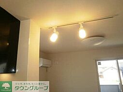 埼玉高速鉄道 浦和美園駅 徒歩12分の賃貸アパート 2階2LDKのリビング/ダイニング