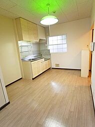 クレールハイム 203 2階2DKのリビング/ダイニング