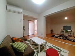 京王線 武蔵野台駅 徒歩13分の賃貸マンション 4階4LDKのリビング/ダイニング