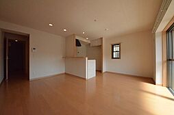 コンフォール 301 3階1LDKのリビング/ダイニング