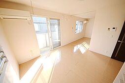 アルページュ 201 2階1LDKのリビング/ダイニング