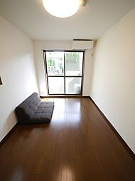 アドニスウエスト 1階1Kのリビング/ダイニング