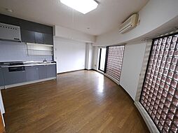 リッジモントゥ鶴牧 304 3階2LDKのリビング/ダイニング