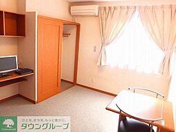 レオパレス三咲 111 1階1Kのリビング/ダイニング