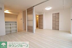 オークリーフ三郷　Ａ棟 201 2階1LDKのリビング/ダイニング