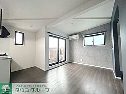 西武新宿線 入曽駅 徒歩2分の賃貸アパート 3階1LDKのリビング/ダイニング